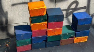 👀⚡️🫨crunchy dry crush blocks 💨 smokey dry crunchy + powder play asmr😍🎧 #satisfying