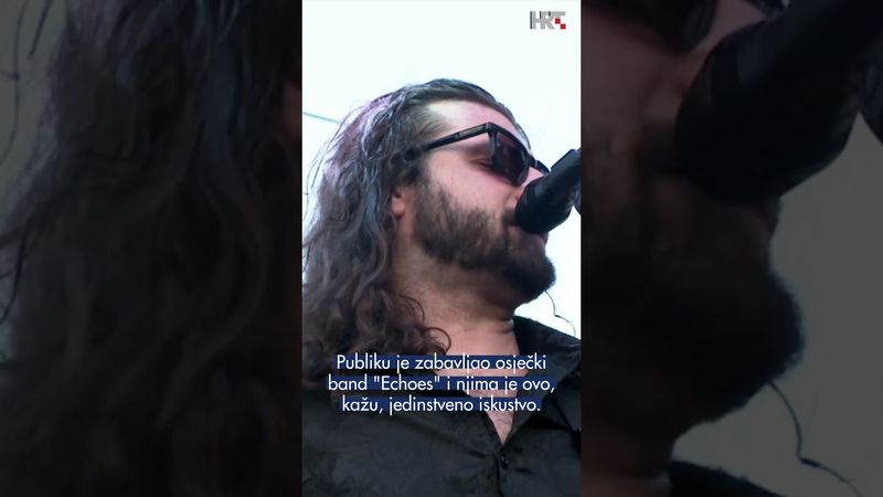 Glazba u pokretu, publika na cesti, energija u zraku