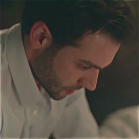 at first shes telling him hes not wrong and did good (when he for sur...