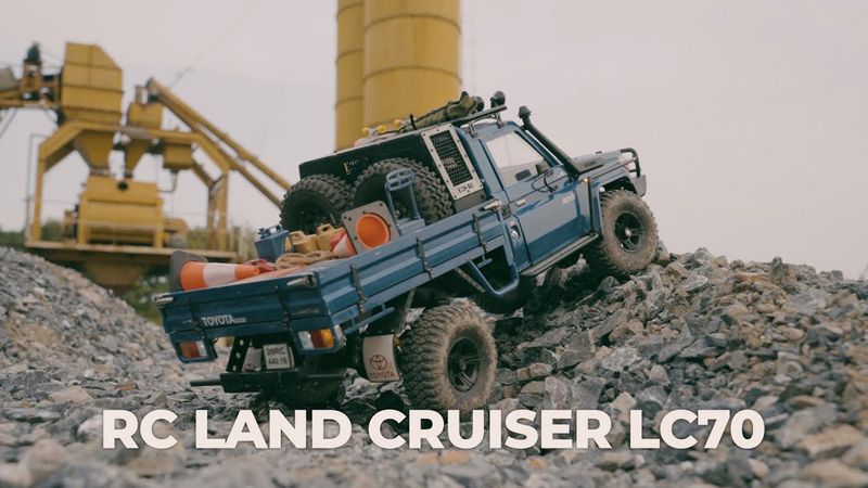1/10 Scale Rc Land Cruiser LC70 Killerbody (RC4WD) Off-road Driving.