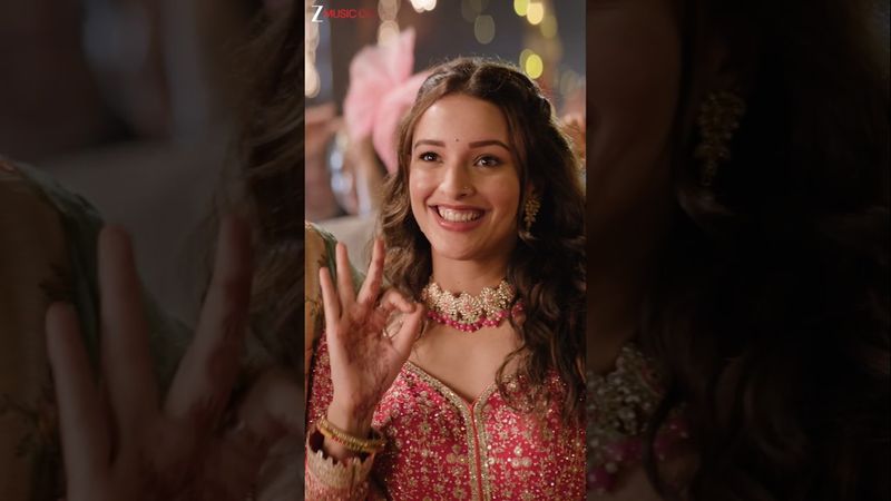 When your dil goes bawaria… 💖Groove to #Bawaria today! #dhadak2 #siddhant #triptiidimri #shorts