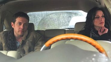 ХВАТИТ ИСКАТЬ, ЧТО ПОСМОТРЕТЬ! ЭТОТ ФИЛЬМ — ЛУЧШЕЕ, ЧТО СНЯЛИ ЗА ПОСЛЕДНИЕ ГОДЫ! СЛУЧАЙНЫЕ ЗНАКОМЫЕ