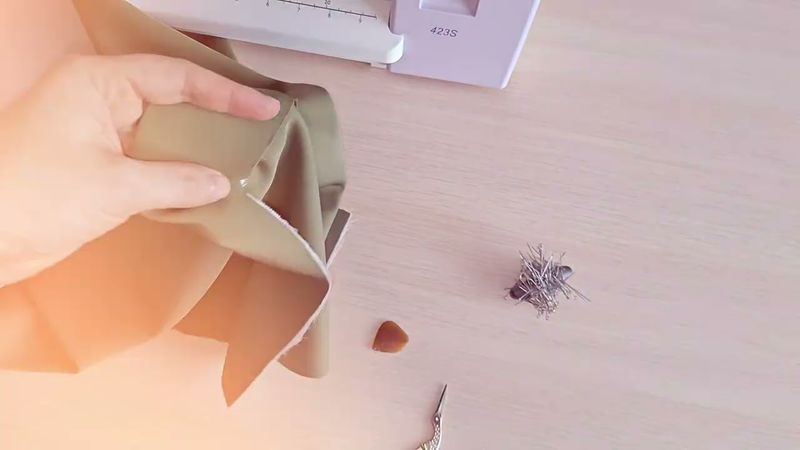 Пошив жакета  Обработка среднего шва спинки  Плечевые и боковые швы