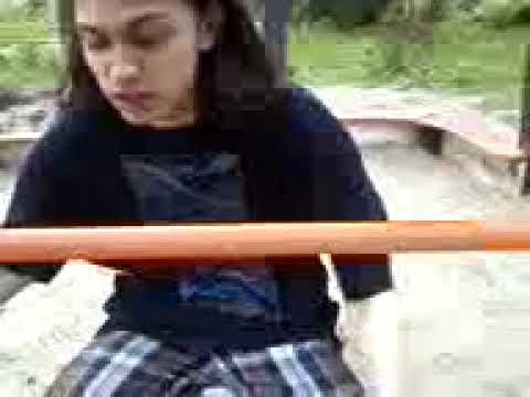 ярик бомбит