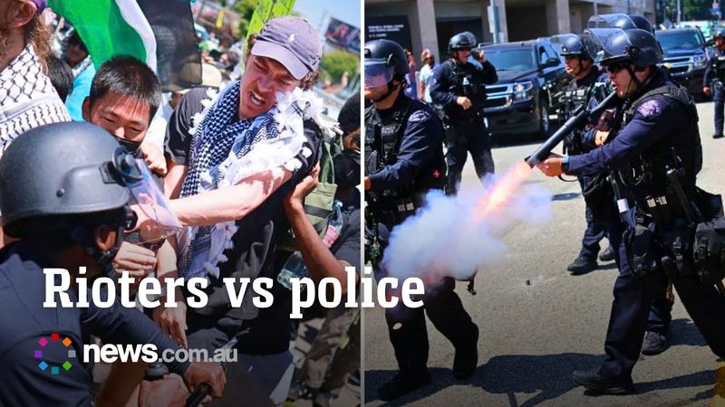 RAW- LA police clash with anti-ICE protesters