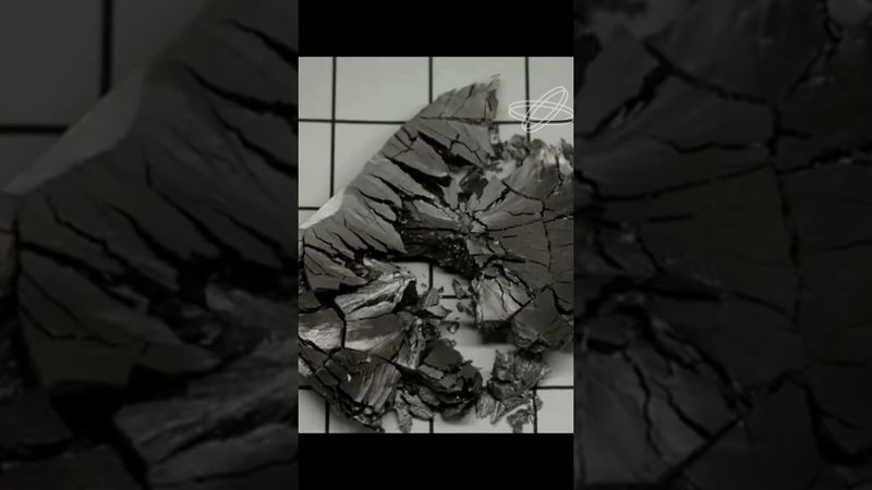 Почему олово боится холода?