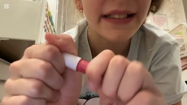 Making mini lippie