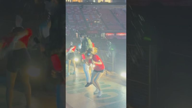 미러볼 DJ 데뷔 못하는게 없는 서윤님 #이서윤 #이서윤치어리더#ktwiz #kt위즈 #kt위즈치어리더