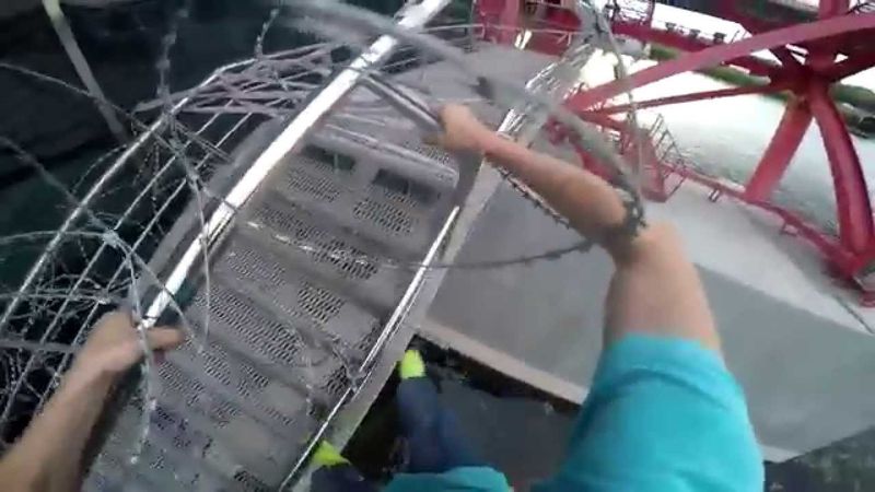 Спонтанный ЖК и Живописный Мост.