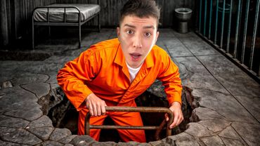 ГЛЕНТ ПЫТАЕТСЯ СБЕЖАТЬ ИЗ ТЮРЬМЫ... #глент