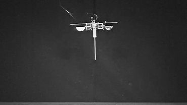 Прыгающего робота на одной ноге разработали в США