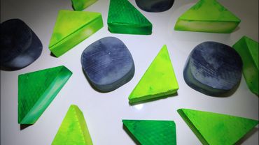 Triangle gym chalk丨Cylindrical flatbread chalk丨海内外游子国庆节快乐