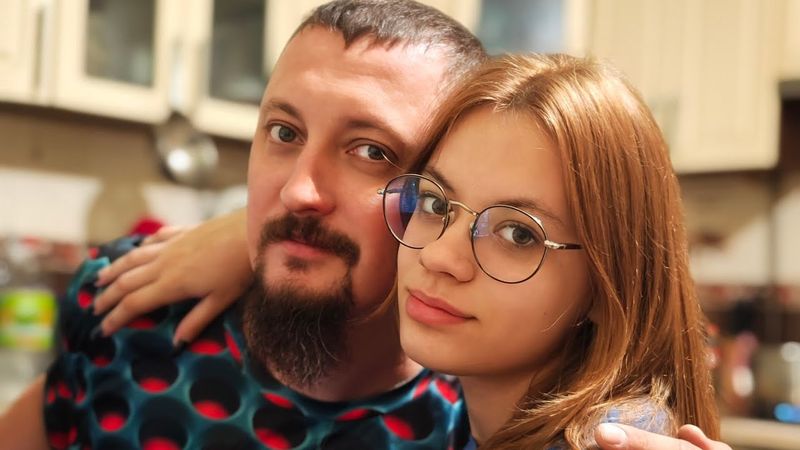 VLOG Костя приехал в отпуск. Встречаем Лену с семьёй