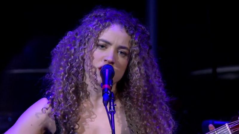 Tal Wilkenfeld- "Corner Painter" Opening for @thewho5803 at Capital One Arena
