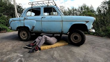 Купил полноприводный Москвич-407! Не ожидал, что он поедет!