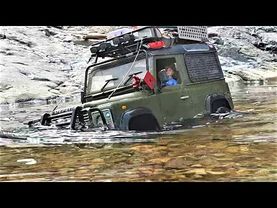 RC Car RC4WD D90 LandRover Defender Creek Rock Crawling