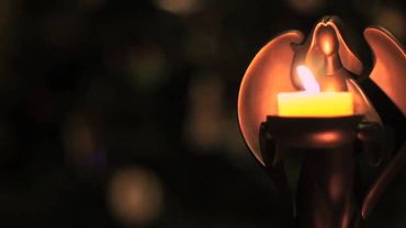 Свеча с ангелом