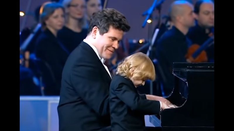 Elisey Mysin e Denis Matsuev / S. Rachmaninov polca italiana