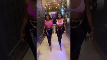 Top 10 Ways to Slay in Shiny Leggings Outfits | Leather Pants in The Spotlight