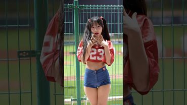 三八阿慧 多慧穿這套超突顯好身材配上這個眼神我已經淪陷了😳@lee_dahye #李多慧 #이다혜 #cheerleader #fancam #shorts