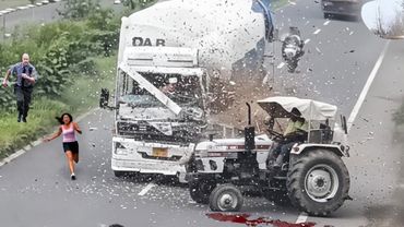 100 Unexpected Idiots in Cars Get Instant Karma Caught on Dash Cam