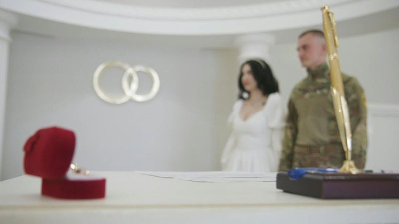 Ukrainian newlyweds tie the knot just miles from the front line | AFP