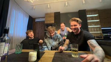 🔘 [#Стрим] • #Макс_Ващенко (@max.vashchenko) 🧑 & #Роман_Магадан (@RoMaNMaGaDaN) 👨  → 🍻  | 14.06.2025