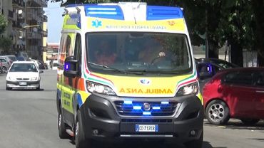 [NEW] 2X Ambulanza P.A. Nuova Croce Azzurra Cosenza in emergenza - Italian ambulances responding