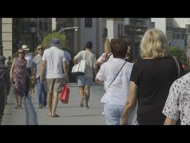 People struggle to keep cool in Seville on fourth day of heatwave | AFP