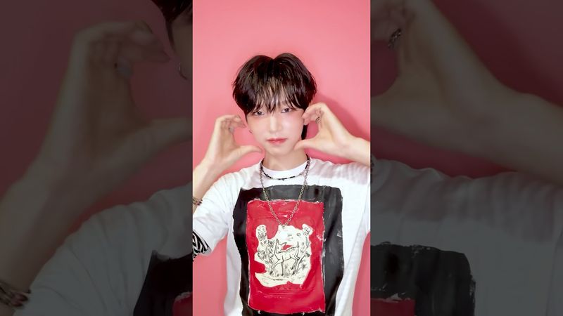 재냥이 차카니 100개 먹음 ₍^. .^₎Ⳋ #idntt #아이덴티티 #アイデンティティ#unevermet #이재영 #leejaeyoung