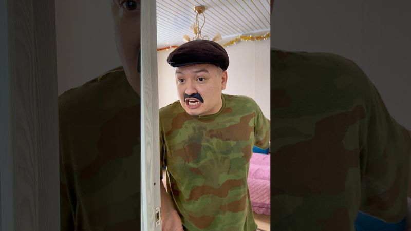 ТЫ В ДЕТСТВЕ ПРОСИШЬ У РОДИТЕЛЕЙ БРАТИКА😂#shorts