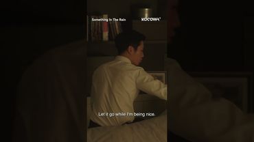 #JungHaeIn can't stay mad at #SonYeJin for long 😙 #somethingintherain #kdrama #kocowa