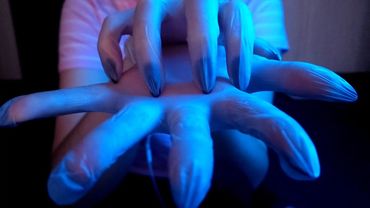 ASMR | Gloves triggers 🧤 Tapping Nails, Scratching Mic, Hand Movements, Gloves Sounds 🤍