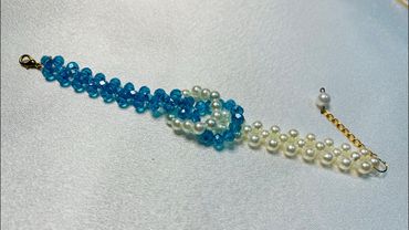 how to make this knot bracelet??￼