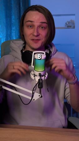 Это игра как Disco Elysium плюс ДнД. Стань самым ужасным клериком, ра...