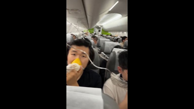 Chaos unfolds as plane plunges 25,000 feet