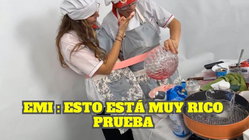 EMIKUKIS Y GLOGLO PRUEBAN COMO VA QUEDANDO SU TORTA
