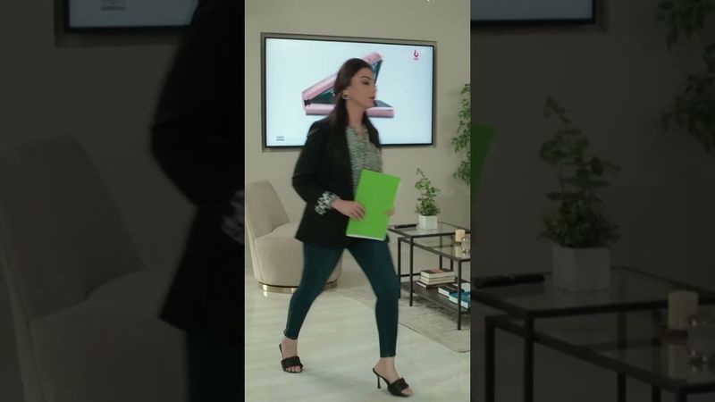 جن جنانه وقت قالتله انو خطيبته ما شايفته اصلا 😂 #كذب_أبيض #وطن_اورجينال #اكسبلور