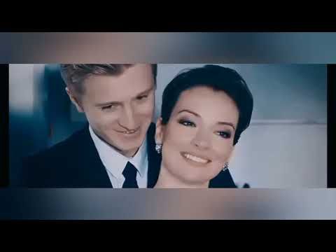 Ученик влюбился в учительницу 😍😉