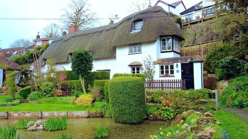 Bishopstone Village Walk, English Countryside 4K