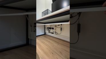 лайфхак для геймеров 🤝 #interiordesign #кухонныедверцы #home #дизайнмебели #ledlight #mebel