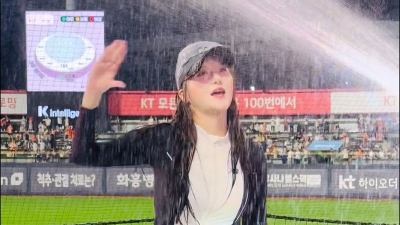 물이 와도 당황하지 않는 워페 베테랑 김해리 치어리더