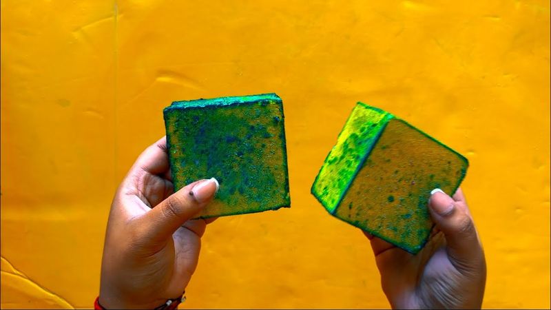 Reformed Gym Chalk Crush | Green | Blocks and Pjs | PettyASMRR | Oddly Satisfying