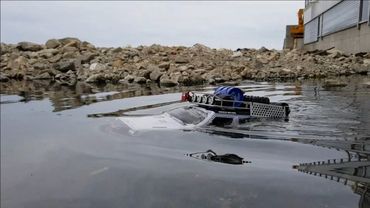 TFL-T10 Full Metal Jeep Cherokee Song-jung Beach Rock Crawling