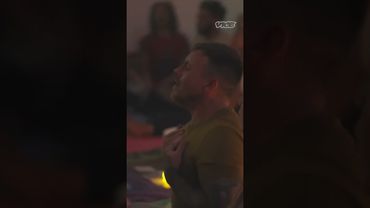 Inside a mushroom group therapy session