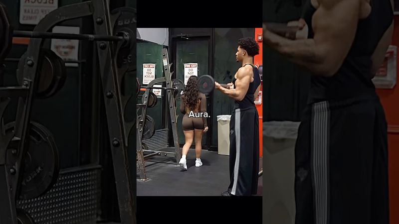 People reaction 😈🔥#freestyle #planche #motivation #respect #calisthenics #streetworkout #reaction