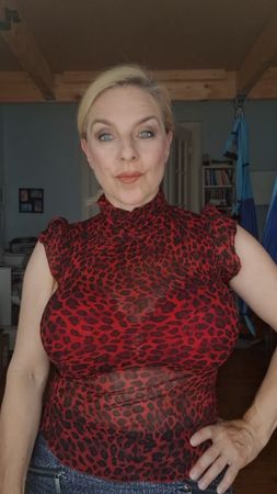 Your german Girlfriend loves Ordnung!  #GermanGirlfriend #LearnGerman...