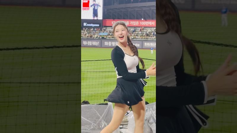 예삐 주제가 같은 안치영 등장송 #이예빈 #이예빈치어리더#ktwiz #kt위즈 #kt위즈치어리더