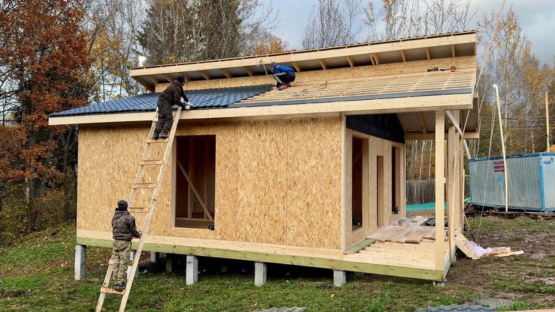 Kami membangun rumah termurah dalam 7 hari. Proses konstruksi lengkap.