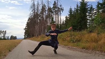 Hopak Dance Kachalochka move